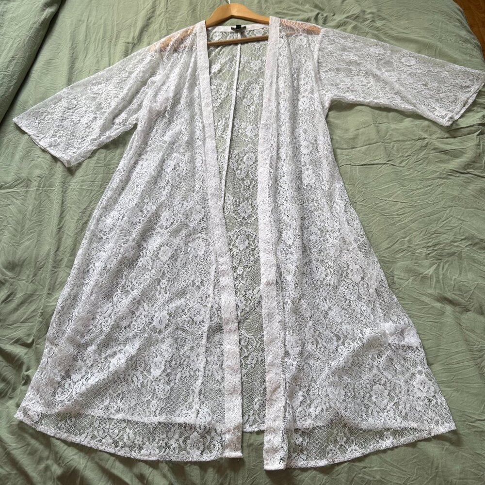 Express White Lace Cover-up Kimono Duster (Sz. M/L)